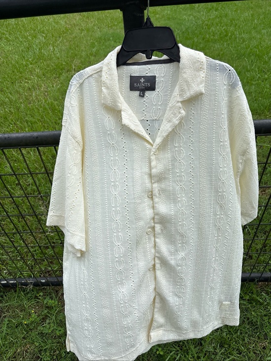Saints Other - Saints Cream Textured Short-Sleeve Button-Down Shirt